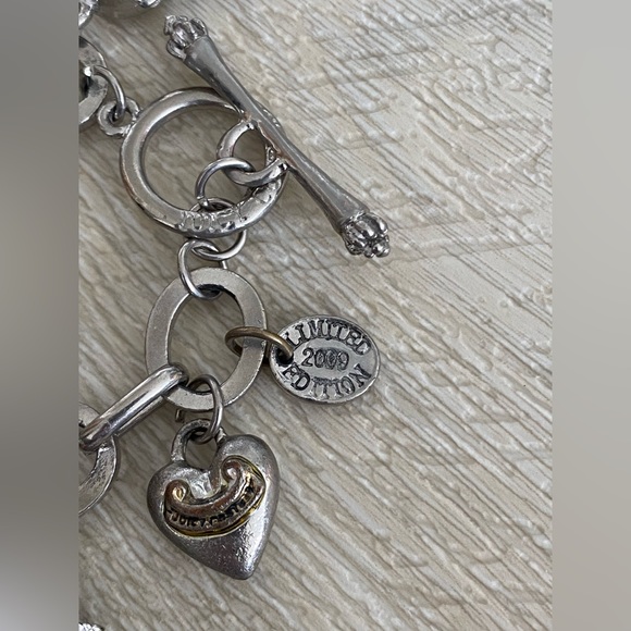 JUICY COUTURE CHARM BRACELET - Picture 2 of 5